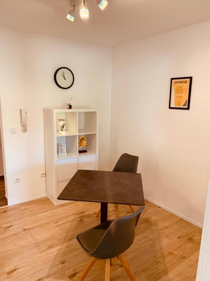 Felix Living 5, Modern & Cozy 2 Zimmer Wohnung, Terrasse, Parkplatz Salzweg Exterior foto