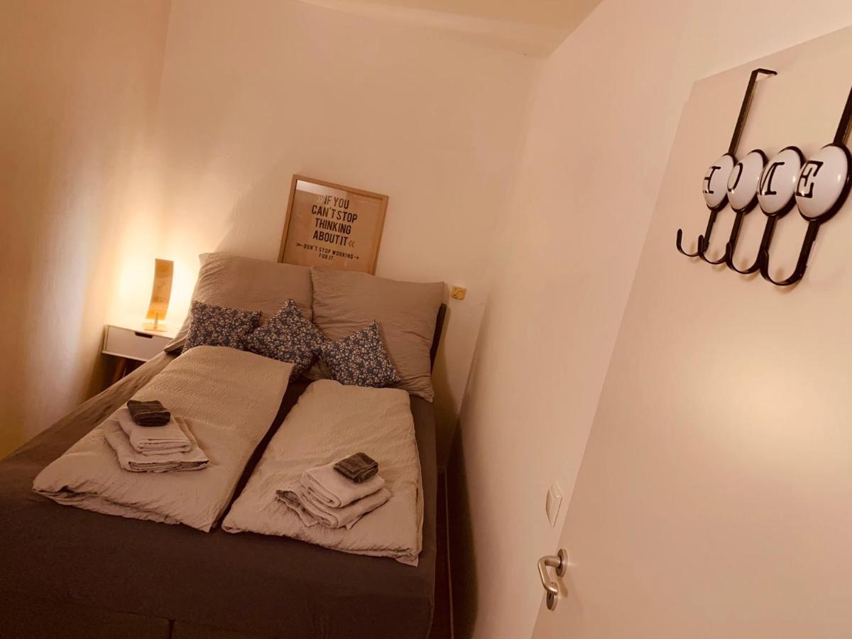 Felix Living 5, Modern & Cozy 2 Zimmer Wohnung, Terrasse, Parkplatz Salzweg Exterior foto